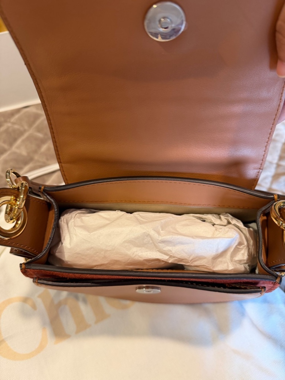 Chloe Tricolor Shoulder Bag - Picture 11 of 16